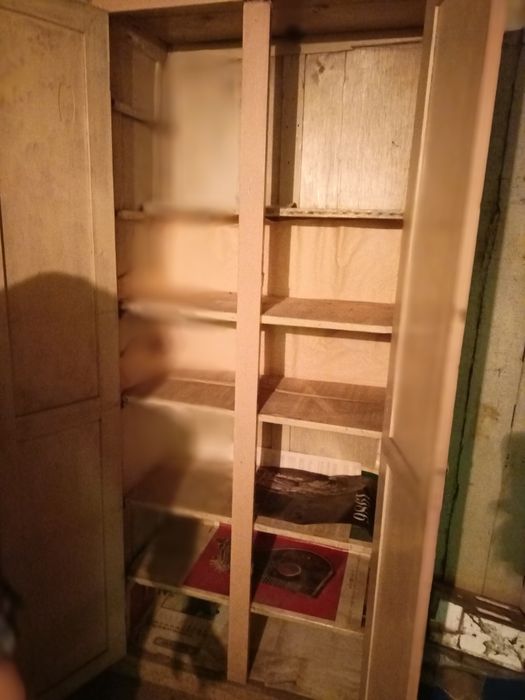 Продам шкафы, старинные, антиквариат!