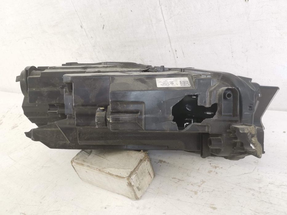 Скода Суперб 4 / Skoda Superb 4 Ляв фар Full Led Matrix Skoda Superb 4