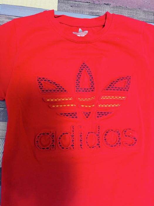 Тениска Adidas нова