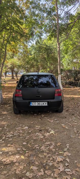 Vând golf IV cu fiscal