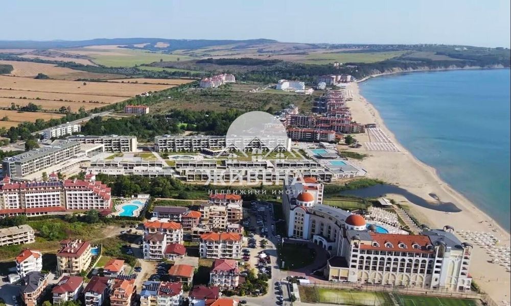 Продава 3-стаен апартамент, паркомясто, гр.Обзор, до плажа