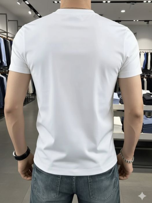 Оптом футболка сотилади