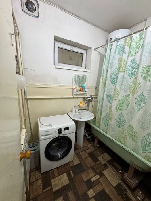 Срочно 3 бөлмелі квартира сатылады