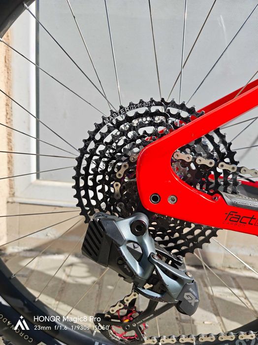 Specialized Fatboy Carbon 29 цола 1х12 GX axs Bluetooth