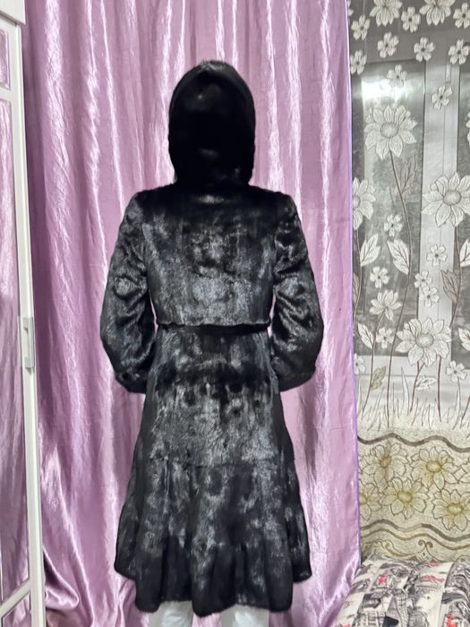 Продаётся натуральная норковая шуба