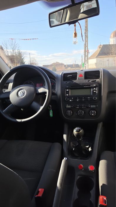 VOLKSWAGEN Golf 2005 — imagine 4