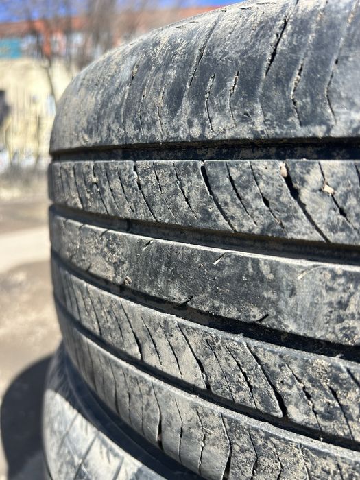 215 50 шины летние на 17
