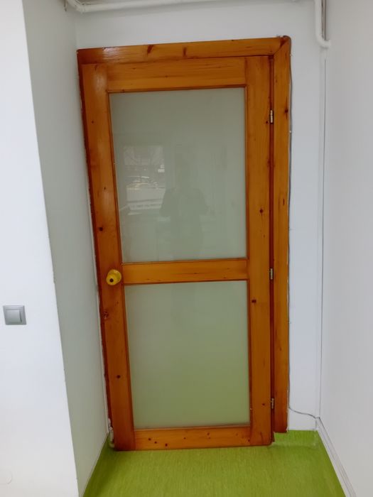 Vanzare usi exterior si interior