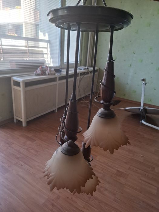 Старинен полилей