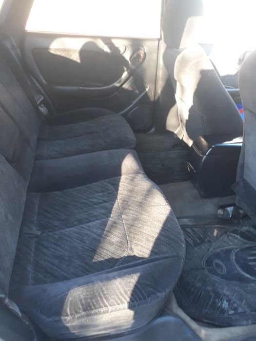 Субару легаси 95г