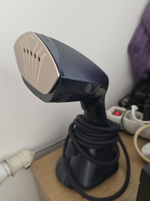 Aparat de calcat vertical PHILIPS 8000 Series GC810/20, 1600W