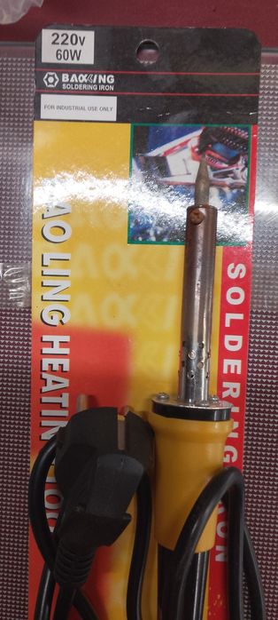 Поялник като нов,ползван веднъж,пистолет за пяна ,силикон,нов,раменки