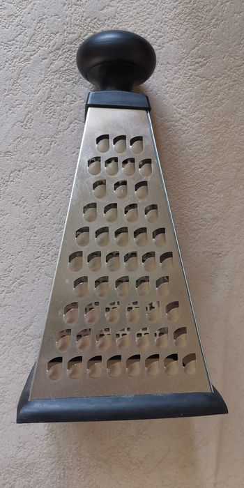 Тёрка Vinzer Швейцария. Сталь FERRINOX18/10.