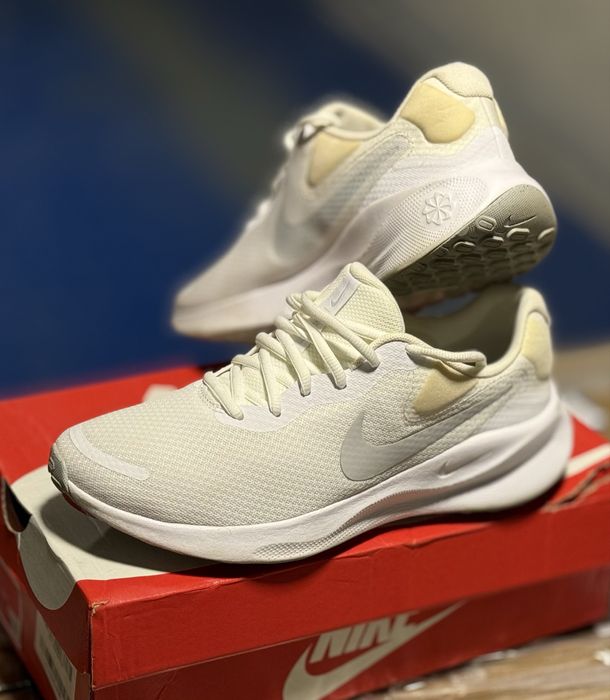 Мъжки маратонки Nike Revolution 7, White