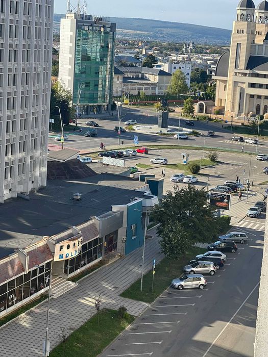 Bacau Ultracentrala Strada Mihai Viteazu 3 decomandate 100000 euro