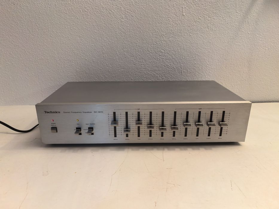 Egalizator Technics SH 8010 Grafic 5 benzi stereo equalizer