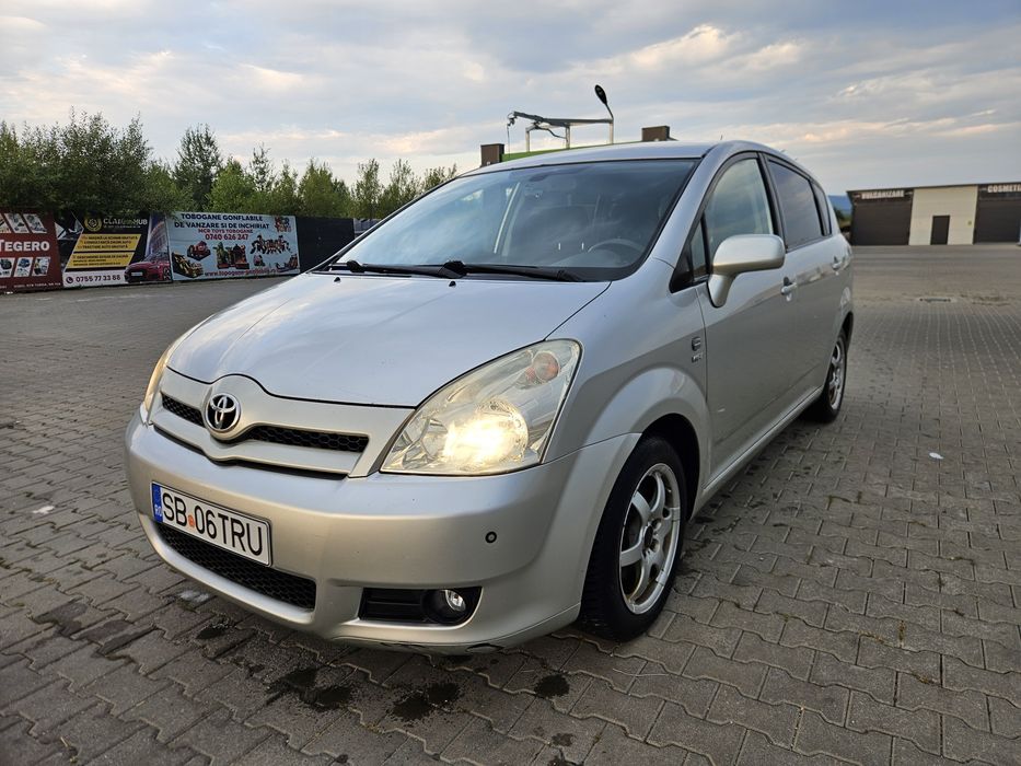 Toyota Corolla Verso - 7 locuri 1.8 vvti benzina