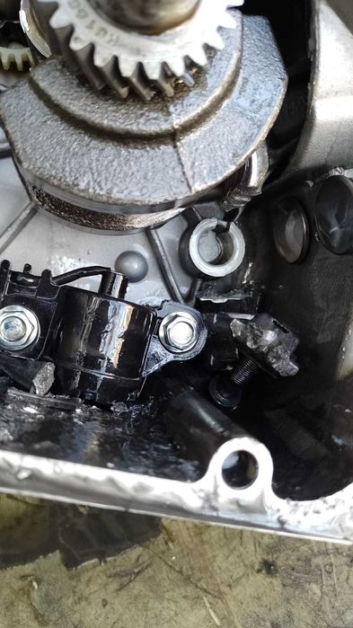 servicii specializate - reparatii generatoare expozitii