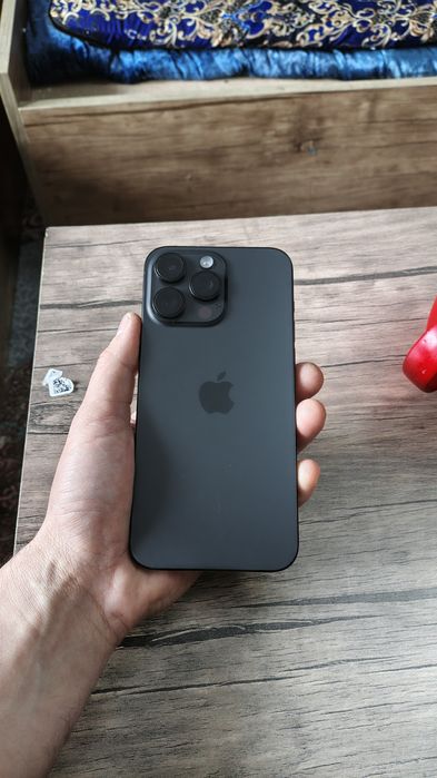 IPHONE 15 PRO MAX 256gb в идеальном состоянии