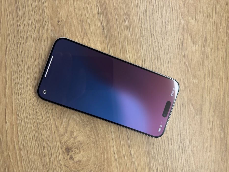 iPhone  15 Pro max White-На части