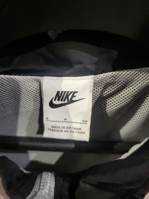 Мъжка ветровка NIKE