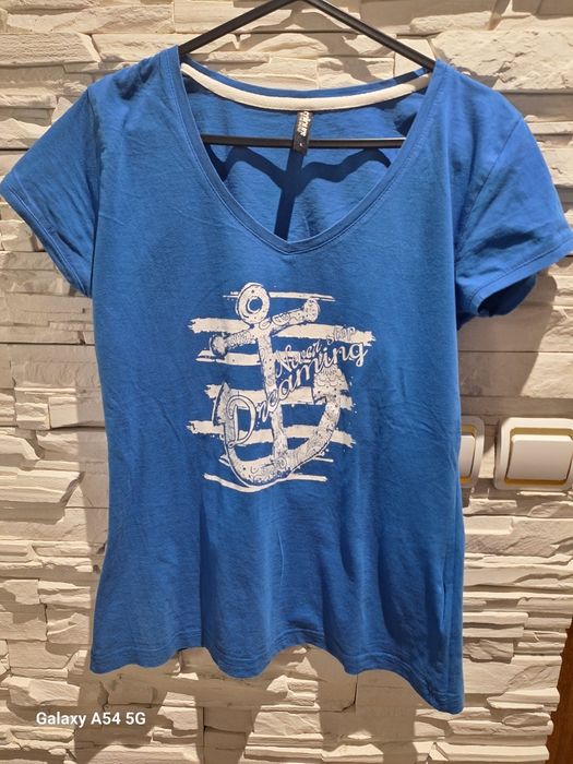 Лот от 5 бр.дамски тениски,размер L,100%памук