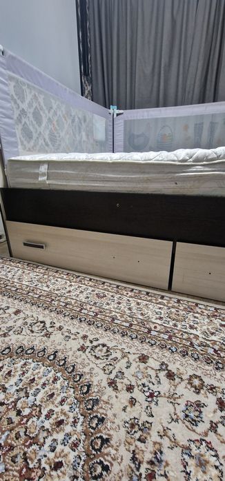 Продам кровать.. 160/200