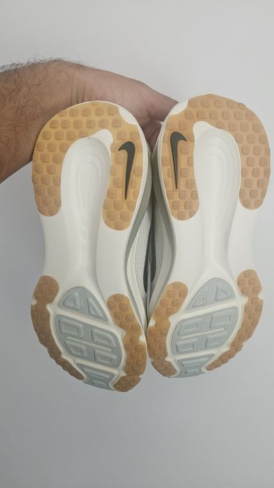 Nike Air Zoom Vomero 18 Running originali