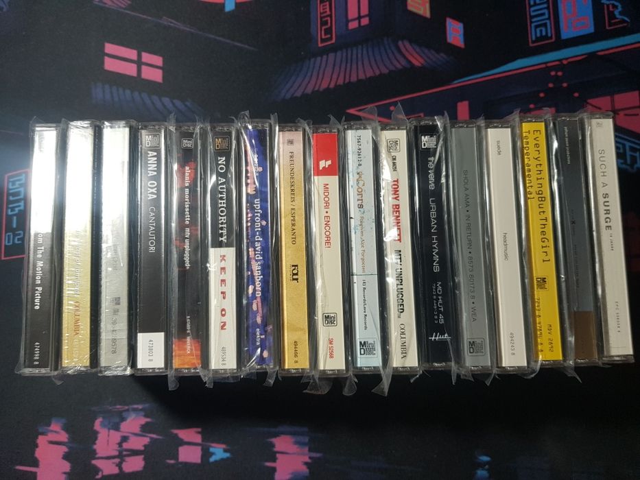 Minidiscuri originale preinregistrate