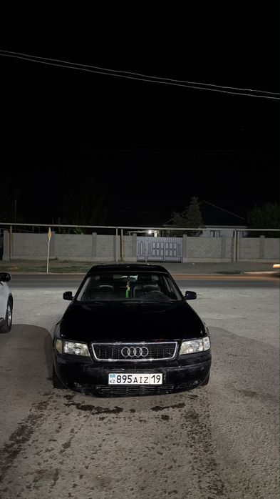 Audi A8 СРОЧНО!!!