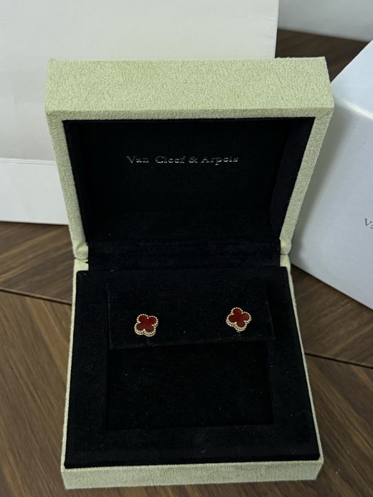 Van cleef серьги пуссеты