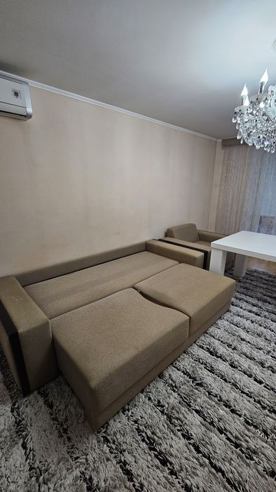 Продам диван с креслом Б/у