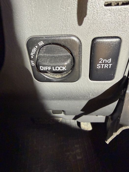 Toyota land cruiser autoutilitara