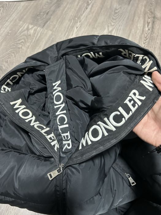 Geaca Moncler Grenoble