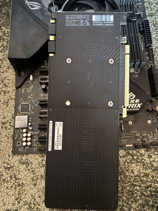 Kit Ryzen 5 ( Placa de baza + procesor ) Asus- strix B450 Gaming