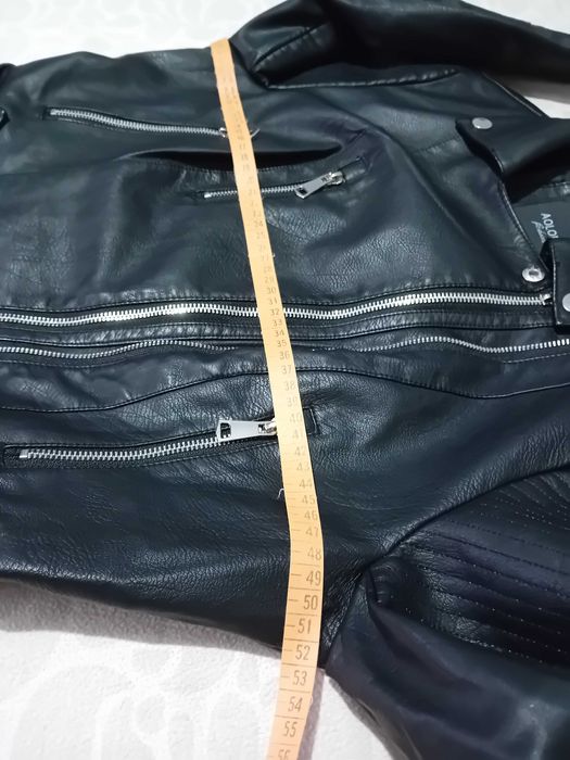 Кожено яке с колан