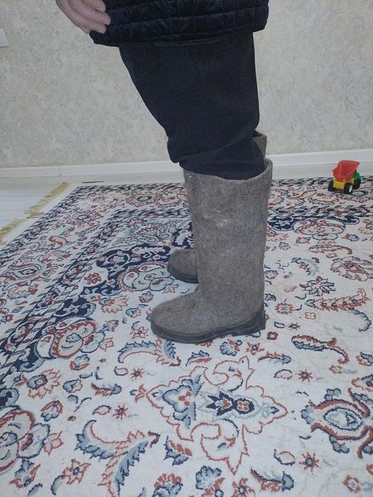 Продается Валенки новые