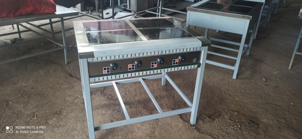 Электрические плита 380 vолтга 
Ишледи 3 канфоркали 4 та палаженияли