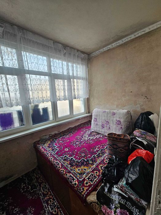 Срочно продается 2-х комн квартира в Куйлюк массив-6, 2/4/5