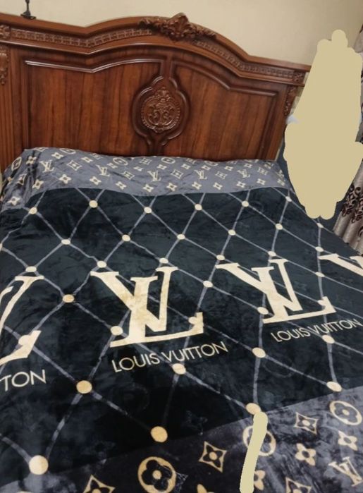 2ta tumba, trimo, divan, shkaf