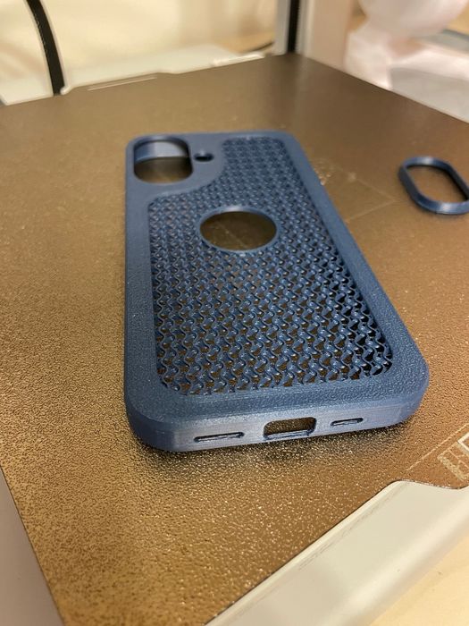 Кейс за iphone 16