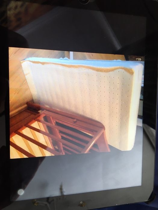 Продам детскую кроватку