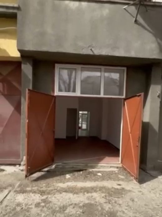 Гараж под наем София, Банишора