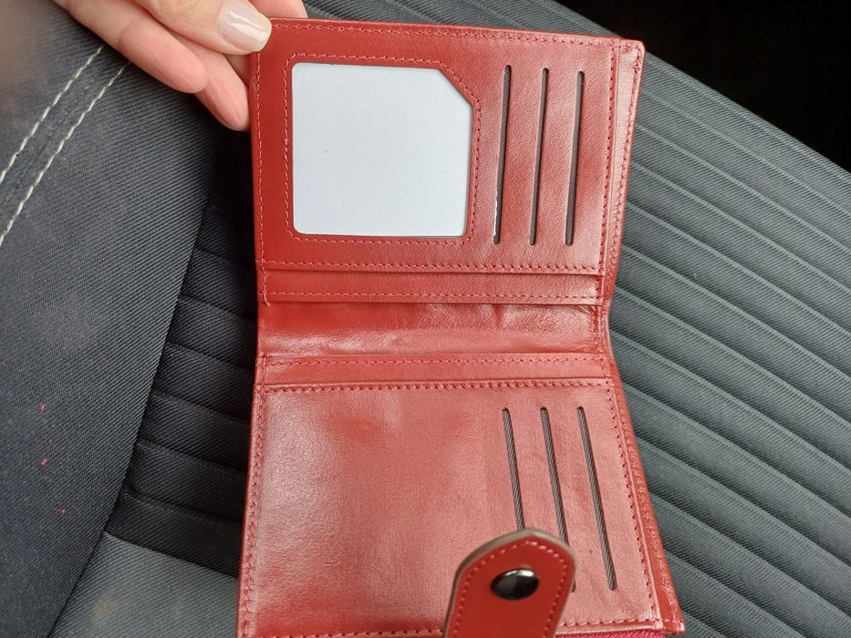 Дамски портфейл естествена кожа