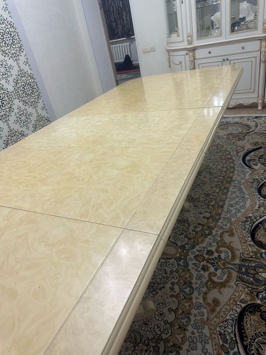 Продам стол со стульями