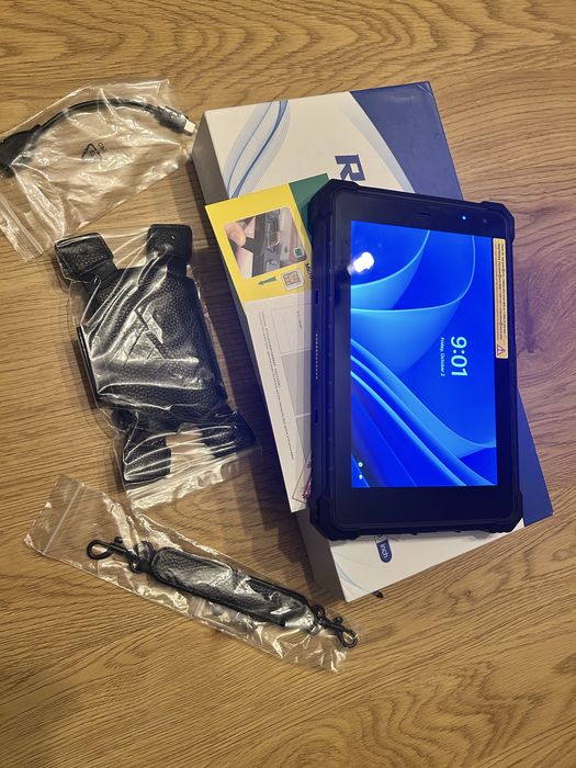 Tableta conditii extreme rugged design sistem operare Windows 10