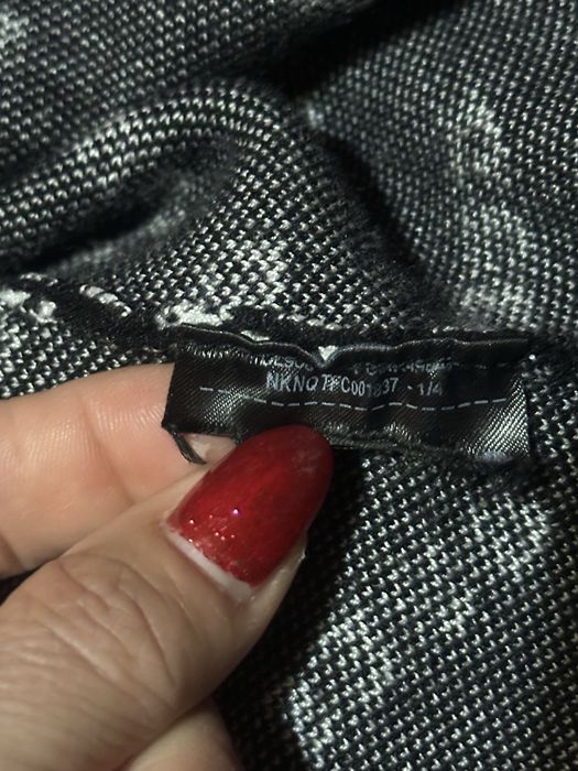 Дамски блузи GUESS