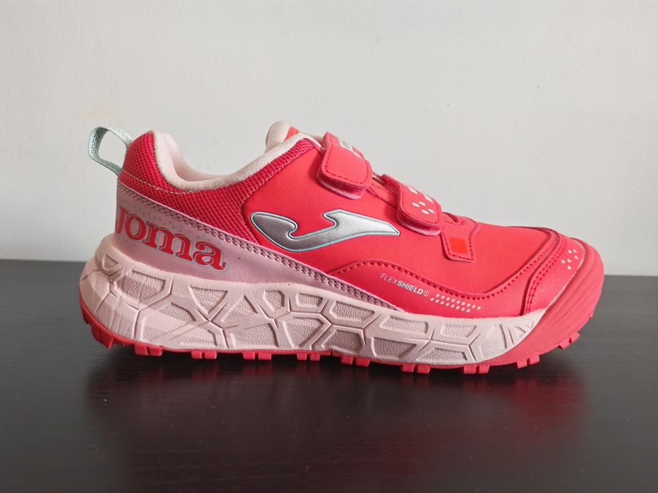 Adidasi Joma Adventure Jr 2210 Pink