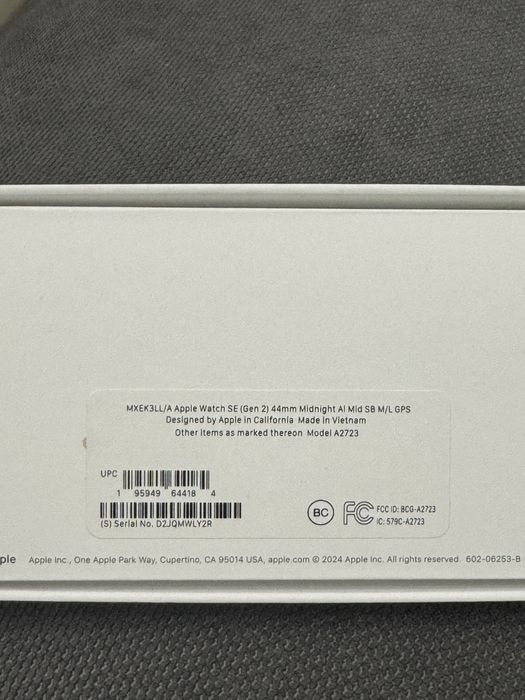 Apple Watch SE (Gen 2) 44 мм, Midnight, GPS