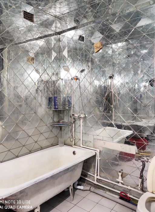 Алгоритм 30.  Срочно Продается 1 комнатная 50 м2